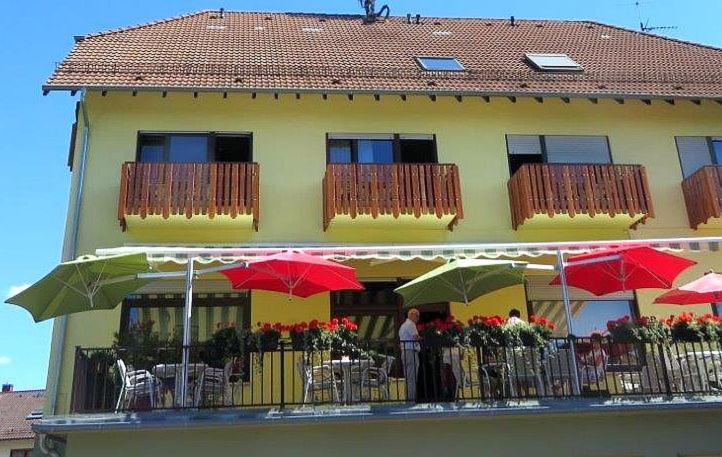 Hotel & Restaurant Krone Waldbronn Εξωτερικό φωτογραφία