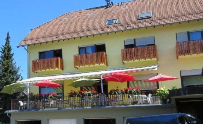Hotel & Restaurant Krone Waldbronn Εξωτερικό φωτογραφία